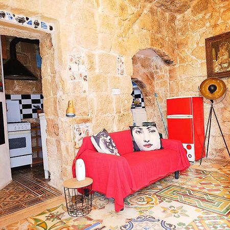 Fusion Homestay Accommodation Моста Екстер'єр фото